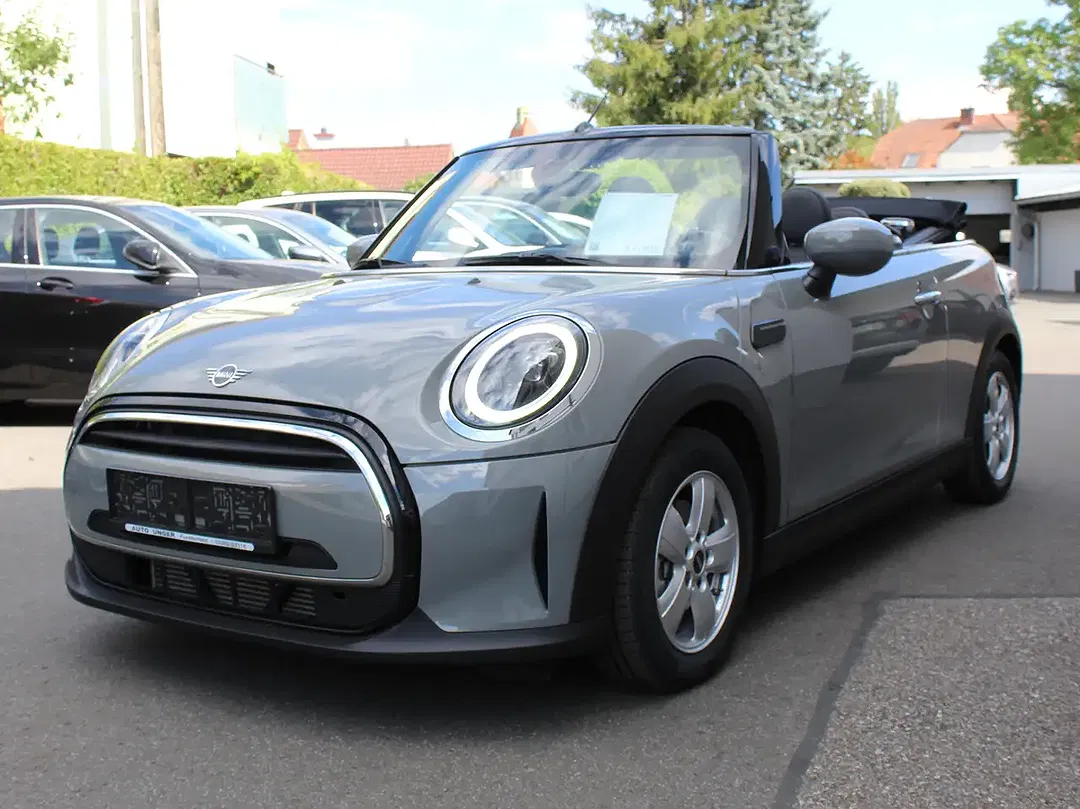 MINI One Cabrio - Thumbnail 4