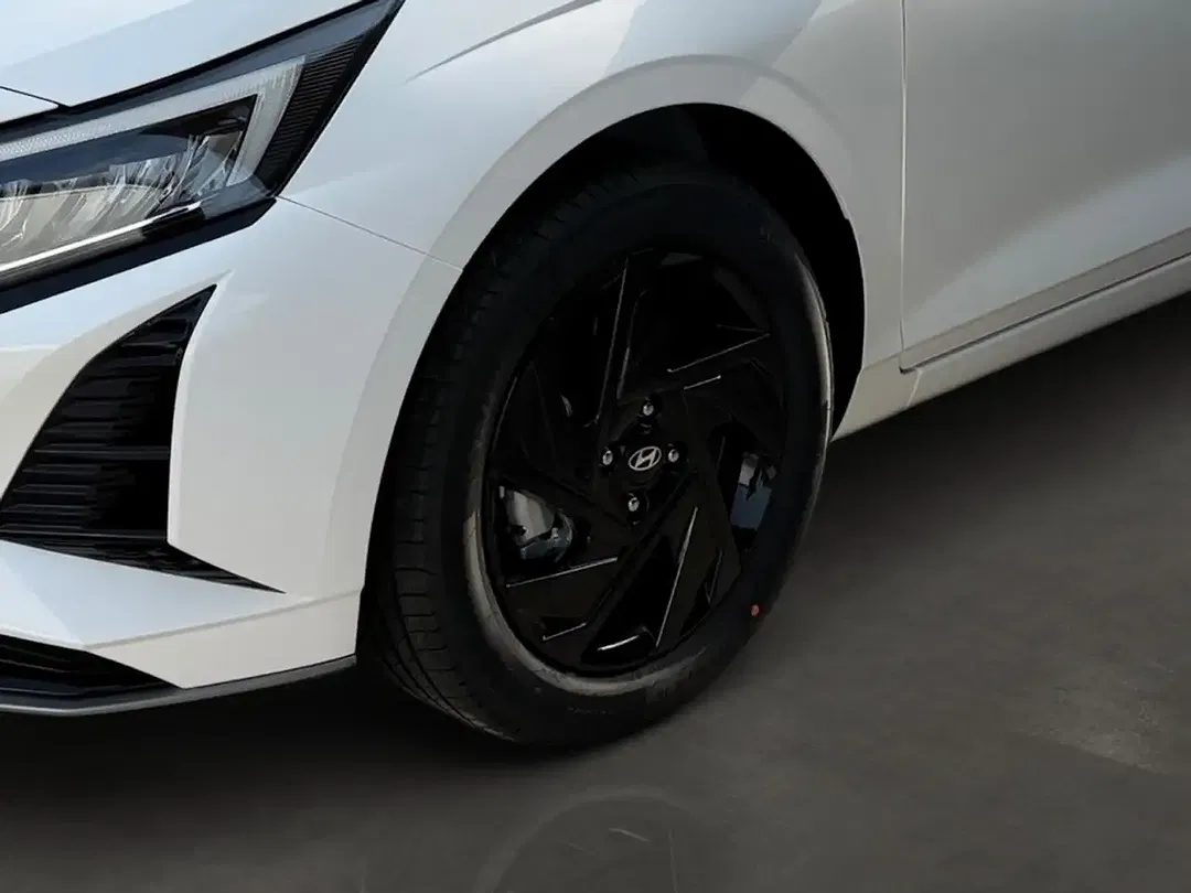 Hyundai i20 - Thumbnail 6