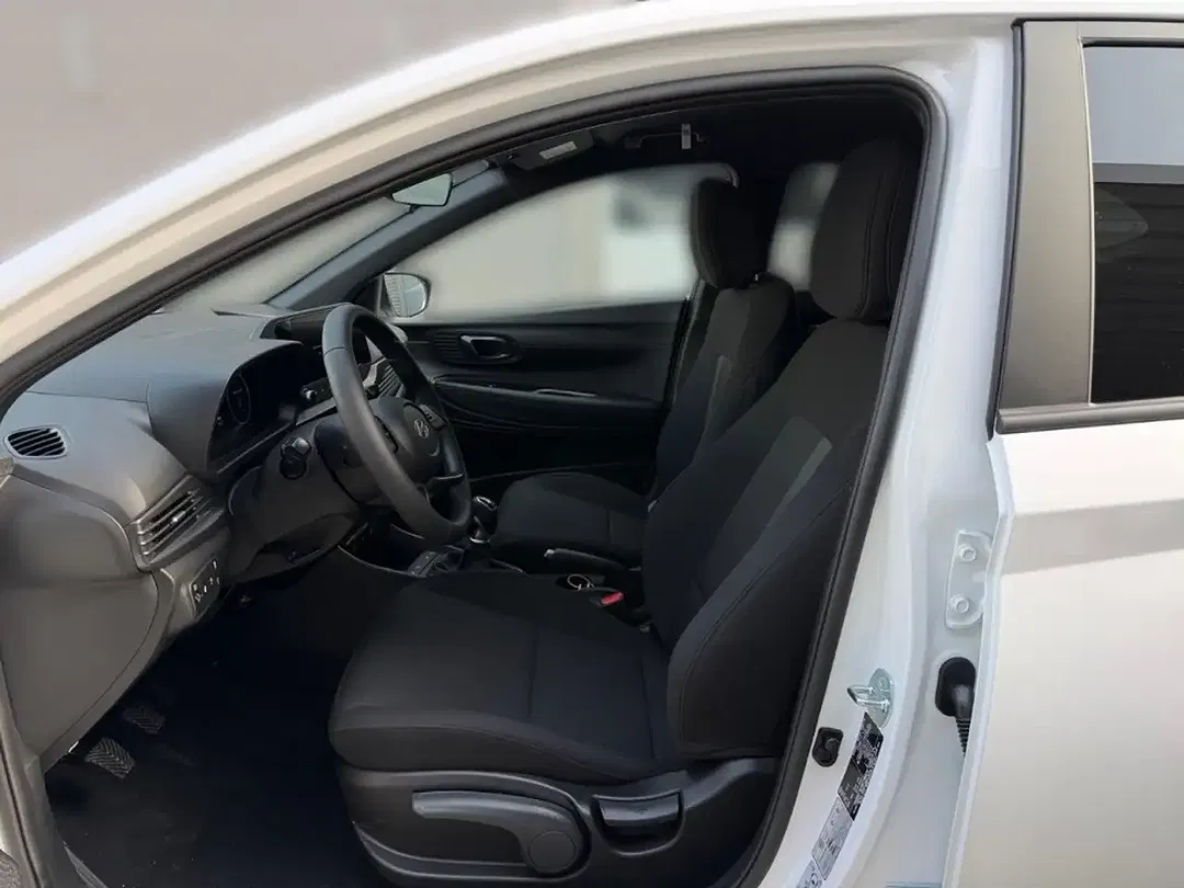 Hyundai i20 - Thumbnail 7