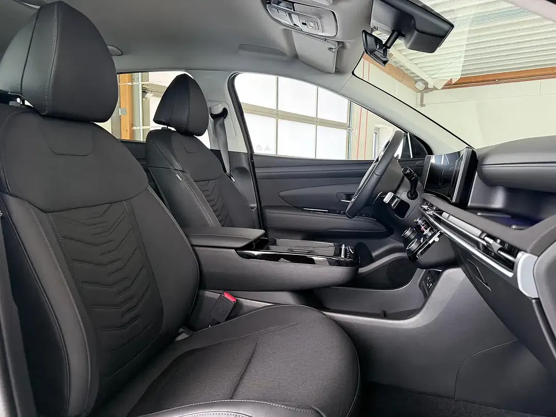 Hyundai TUCSON - Thumbnail 5