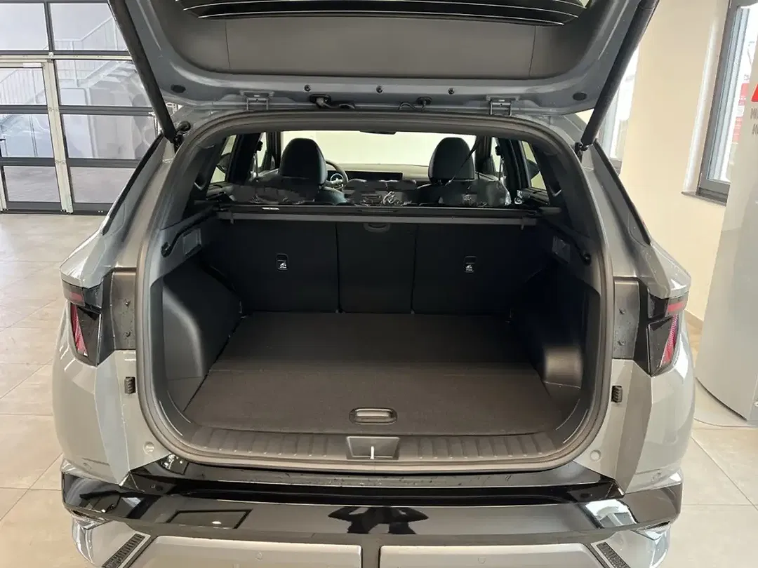 Hyundai TUCSON - Thumbnail 6