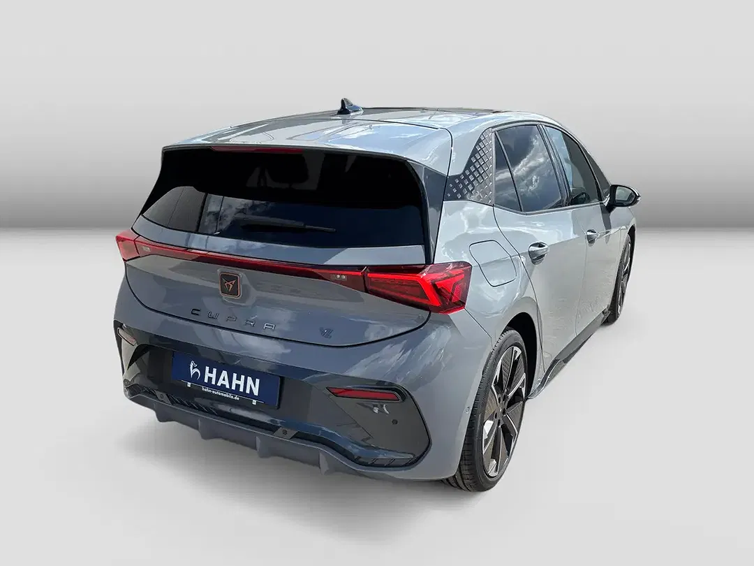 CUPRA Born - Thumbnail 3