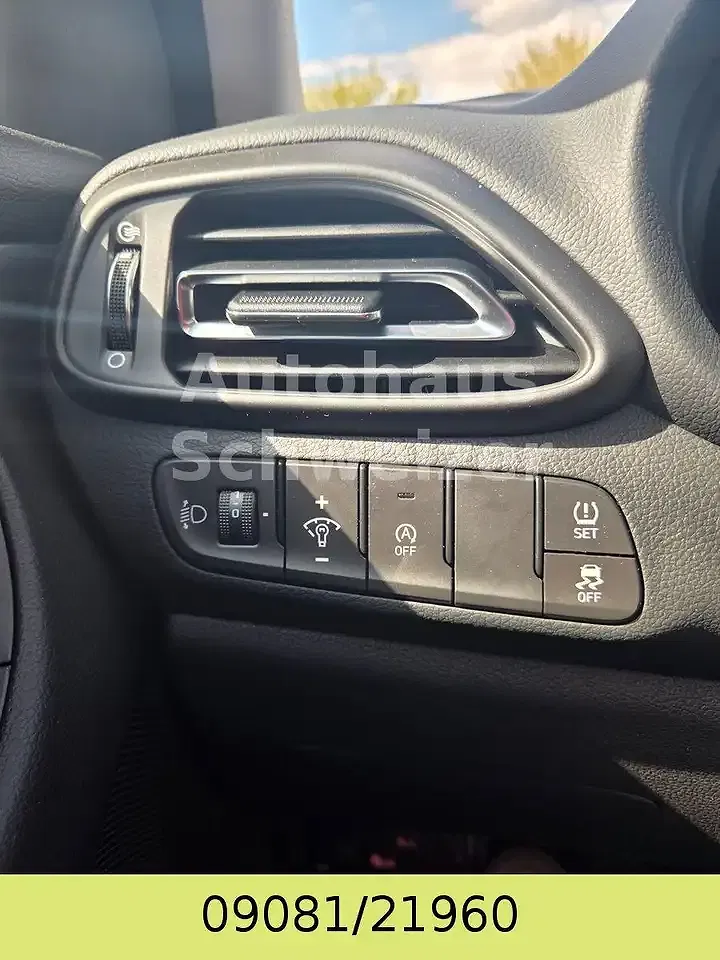 Hyundai i30 - Thumbnail 17