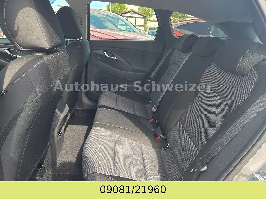 Hyundai i30 - Thumbnail 8