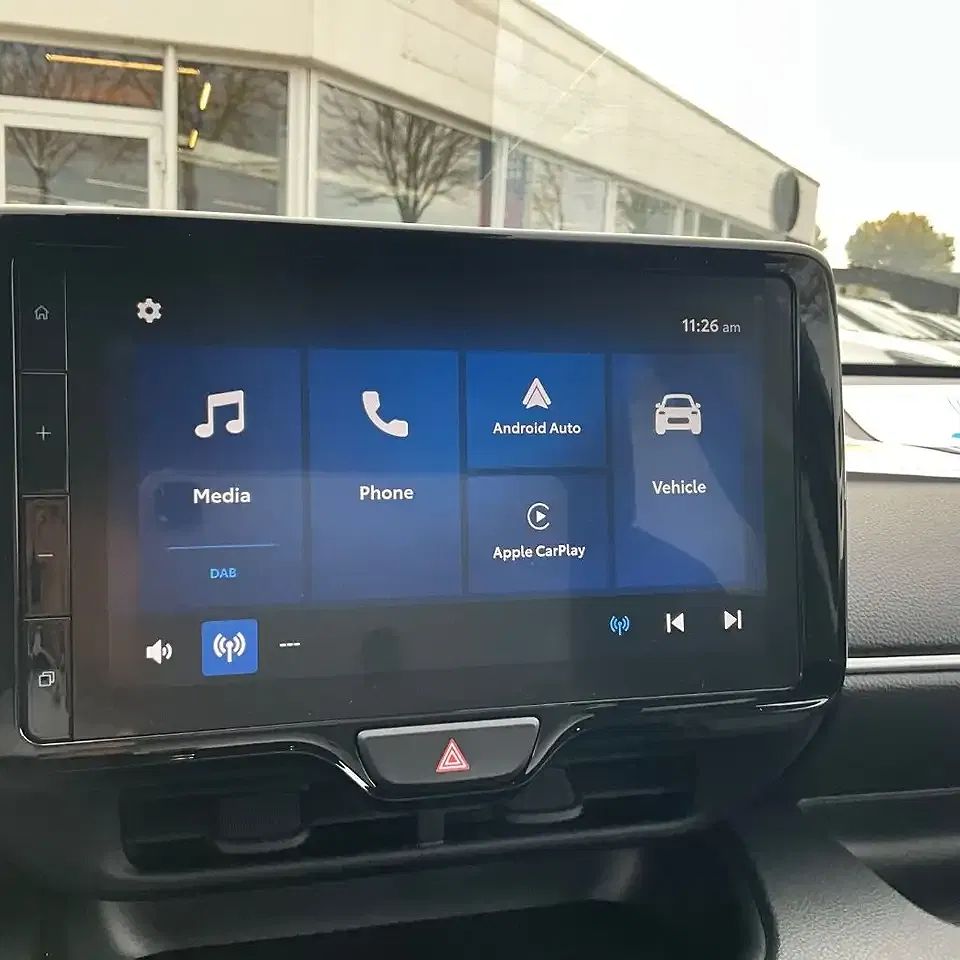 Toyota Yaris - Thumbnail 9