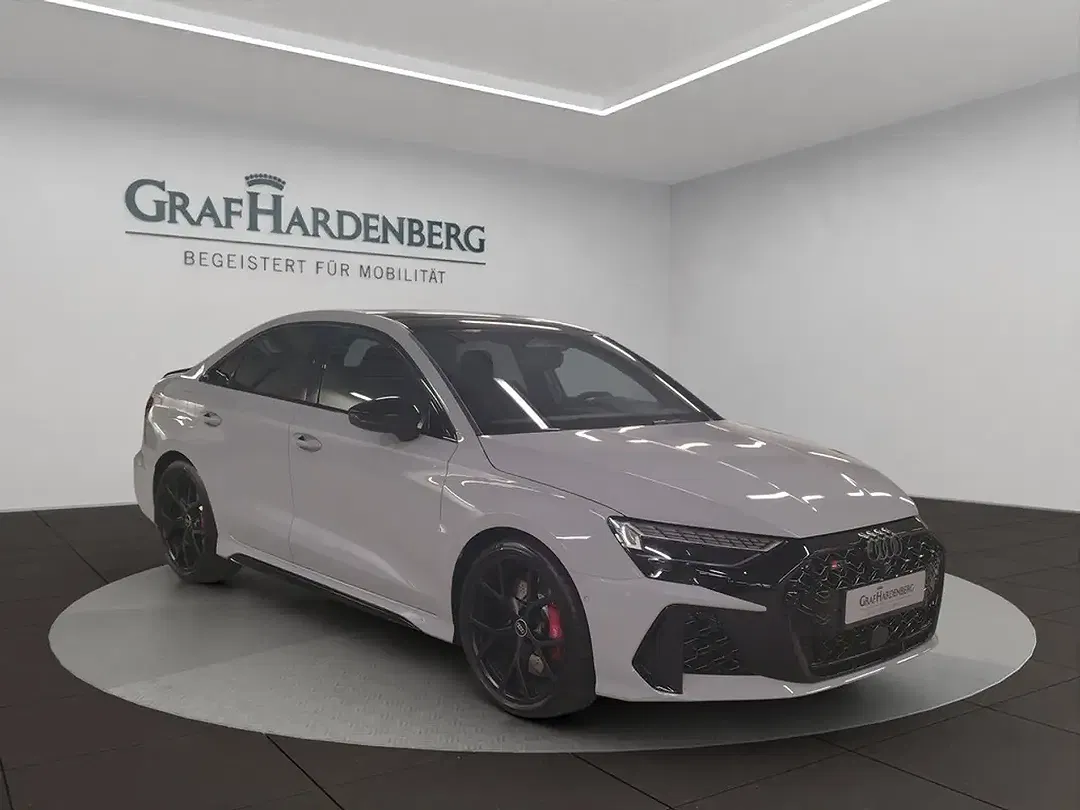 Audi RS3 - Thumbnail 7