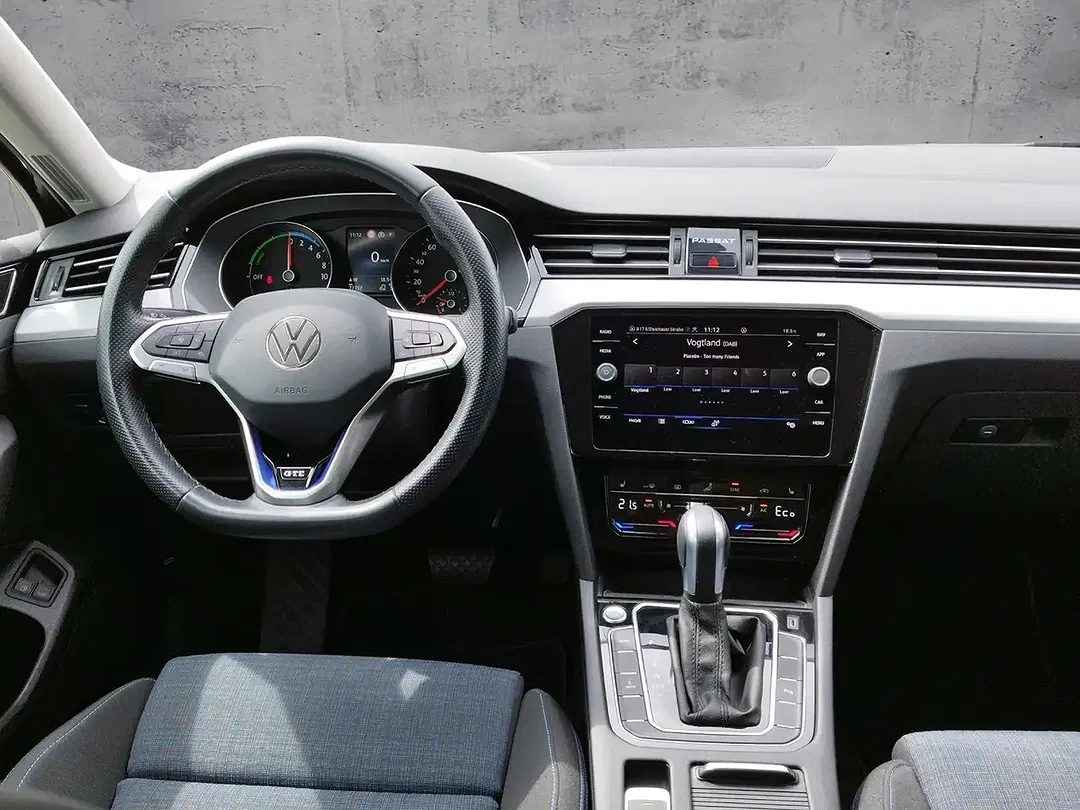 Volkswagen Passat Variant - Thumbnail 10