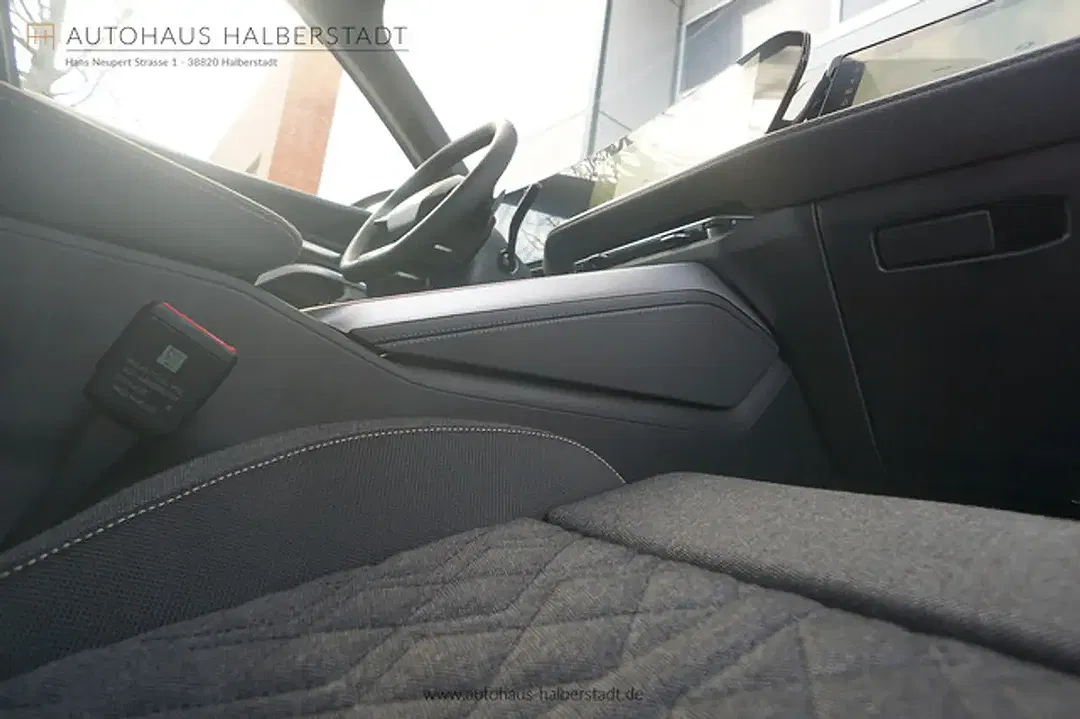 Audi Q5 - Thumbnail 12