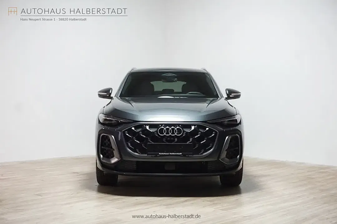 Audi Q5 - Thumbnail 4