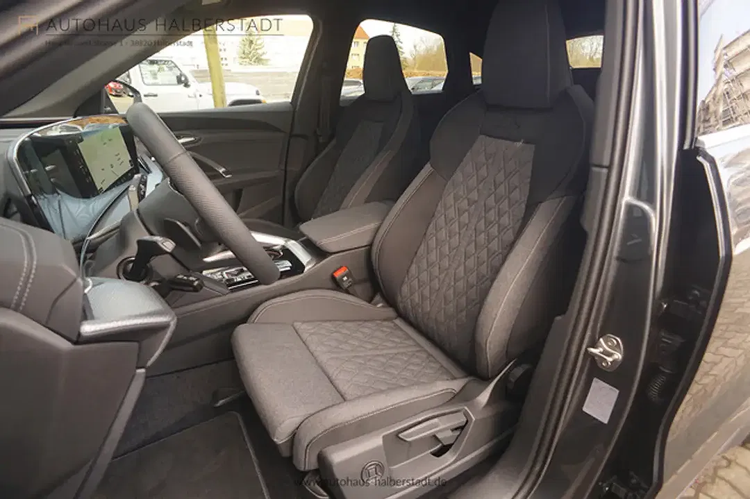 Audi Q5 - Thumbnail 9