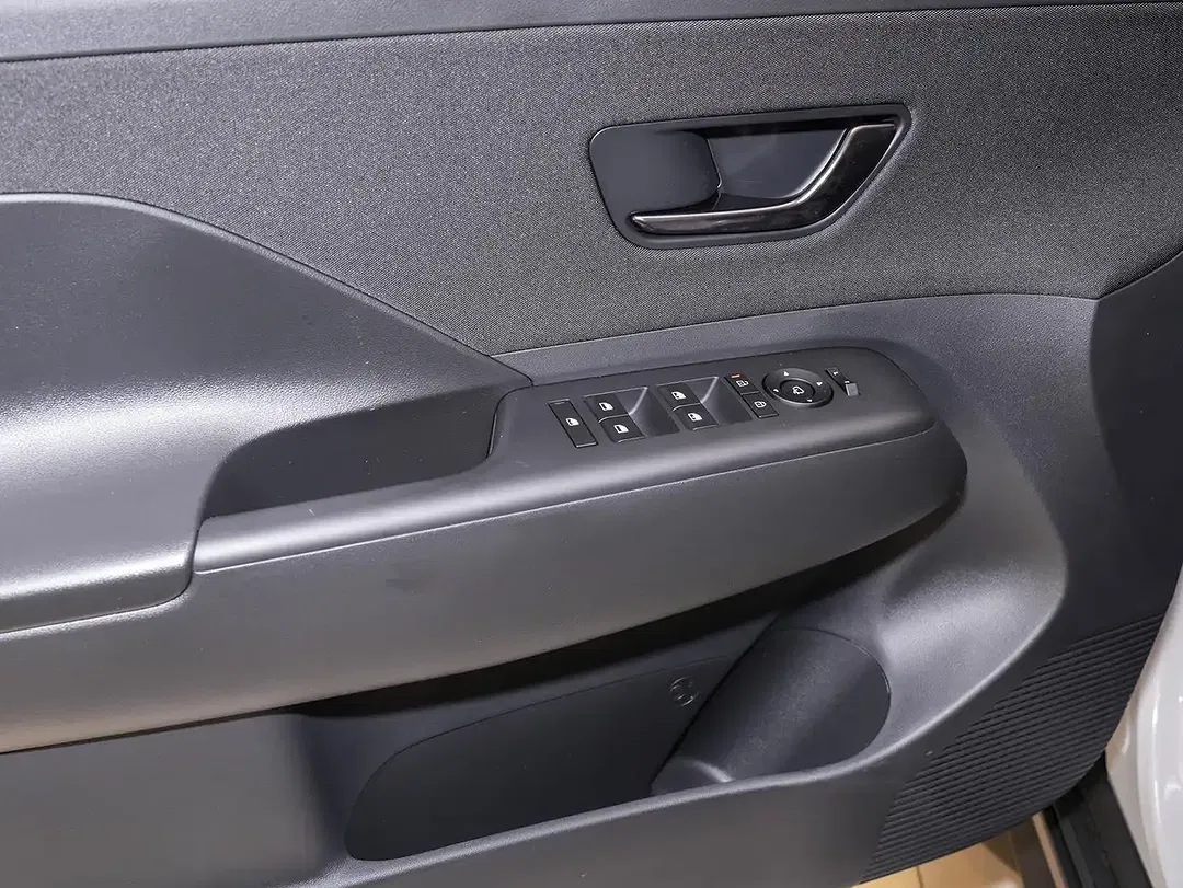 Hyundai KONA - Thumbnail 15