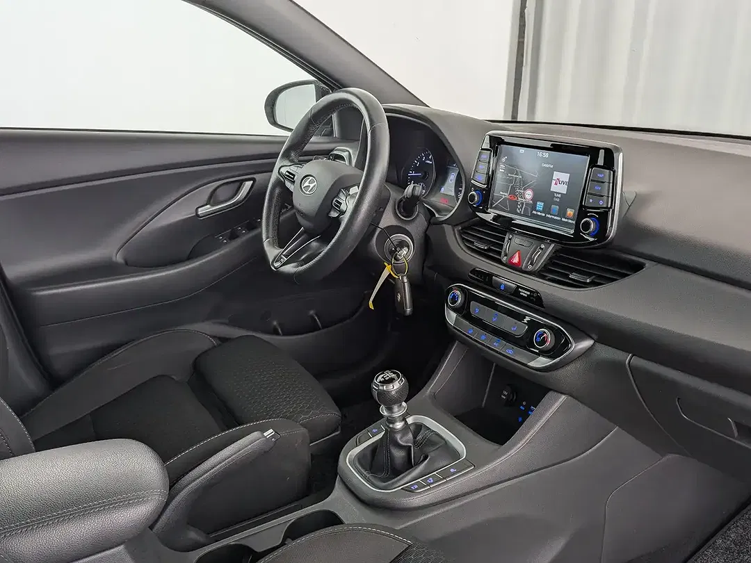 Hyundai i30 - Thumbnail 13