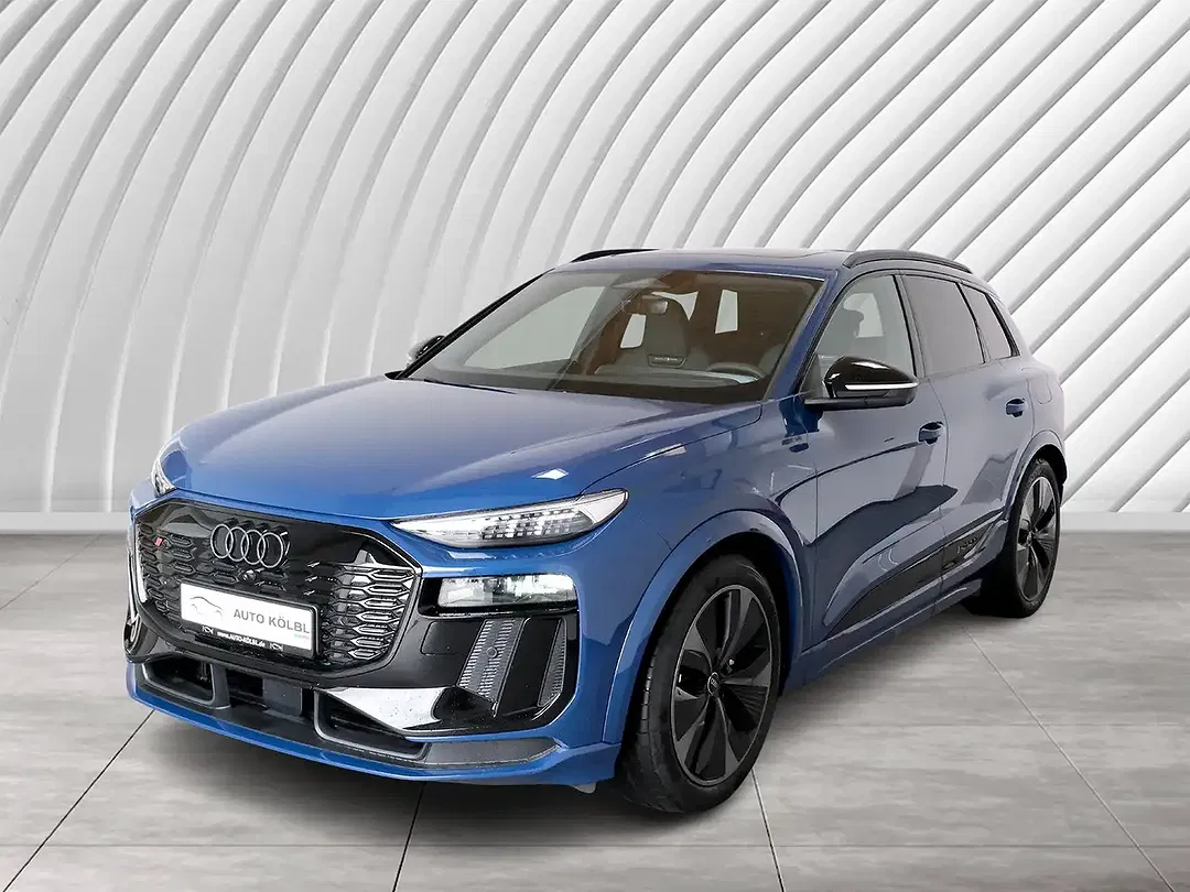 Audi SQ6 e-tron - Thumbnail 1