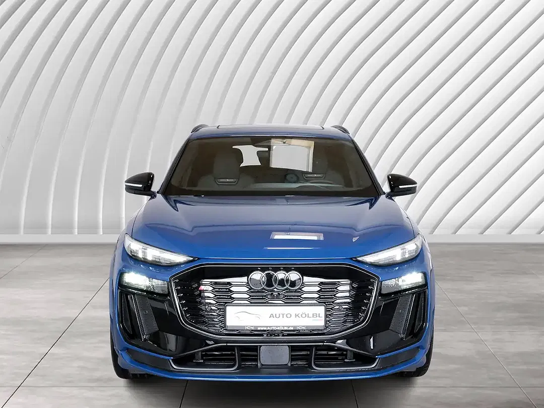 Audi SQ6 e-tron - Thumbnail 2