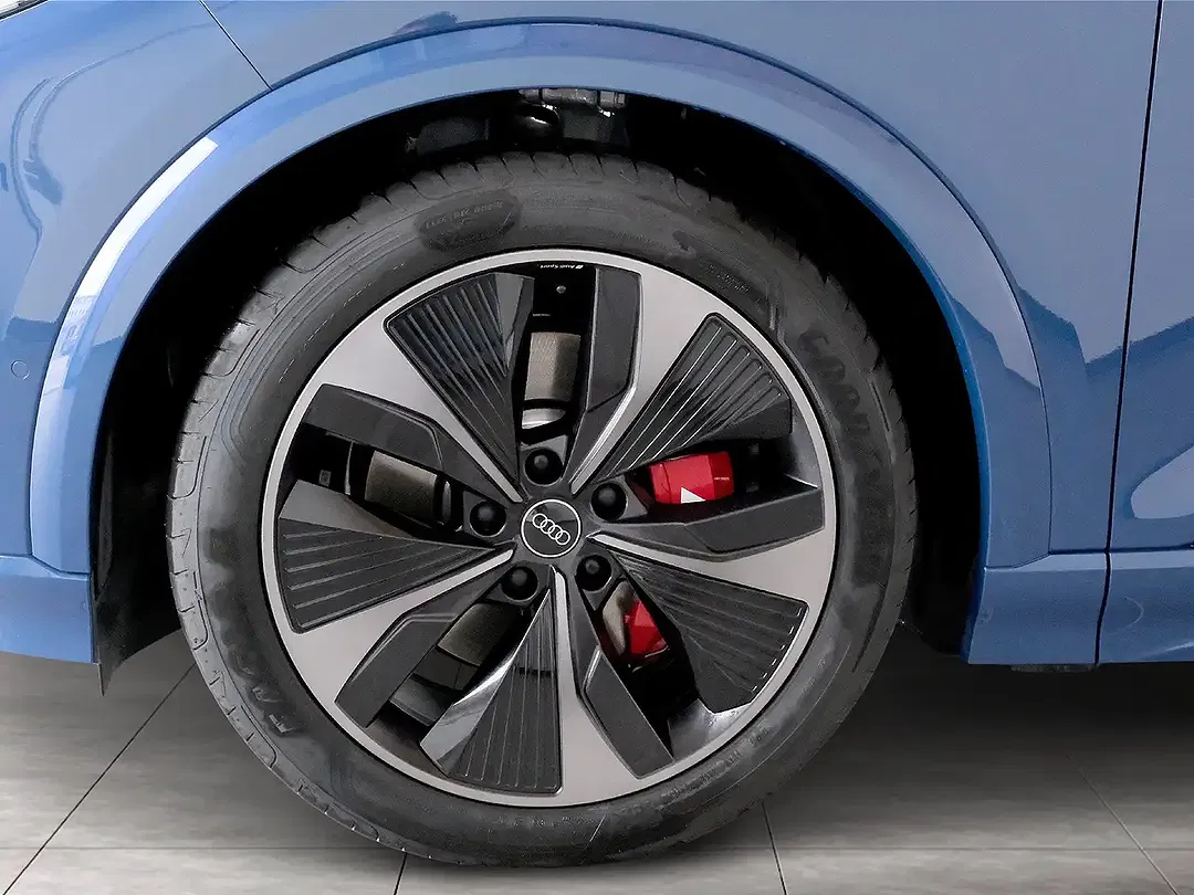 Audi SQ6 e-tron - Thumbnail 6