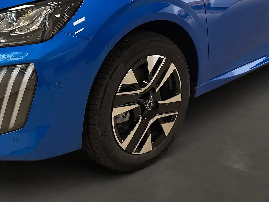 Peugeot 208 - Thumbnail 5