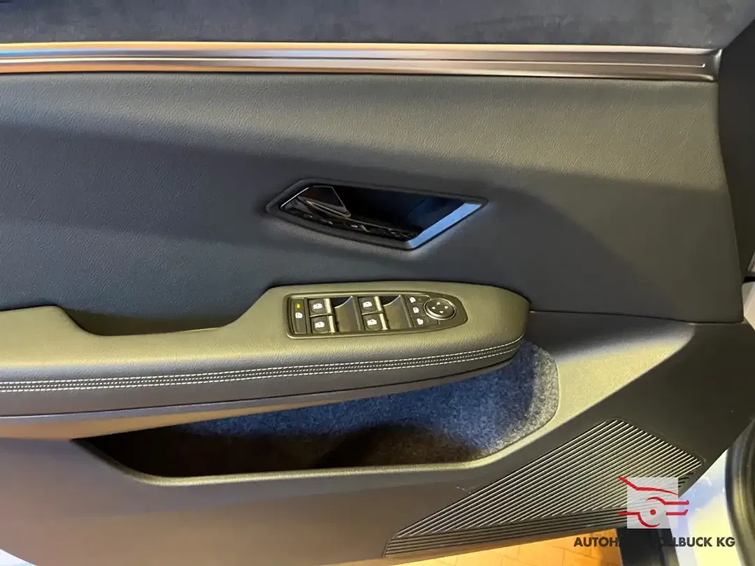 Mitsubishi Eclipse Cross - Thumbnail 10