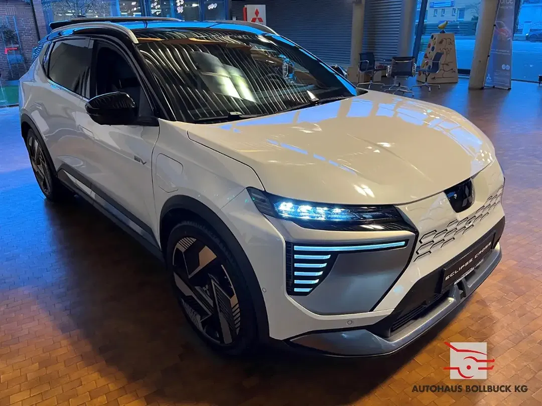 Mitsubishi Eclipse Cross - Thumbnail 3