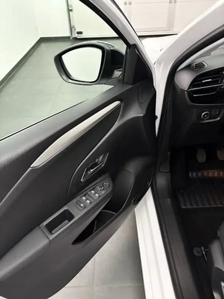 Opel Corsa - Thumbnail 9