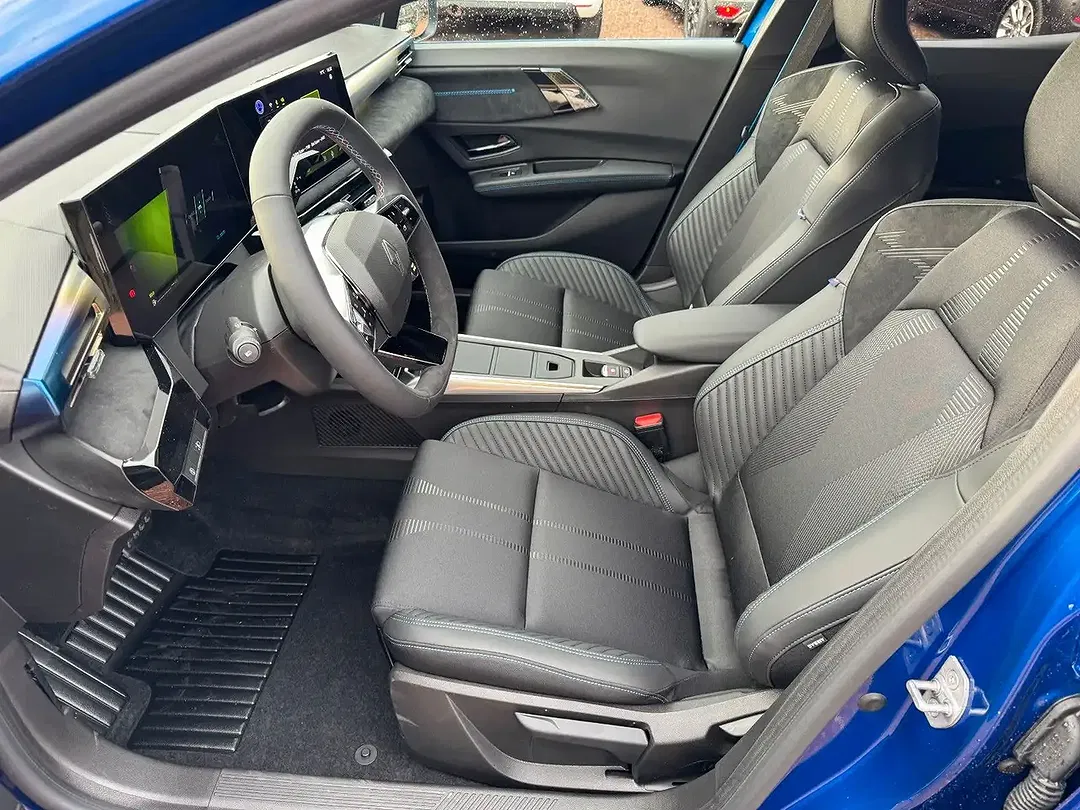 Renault Clio - Thumbnail 14