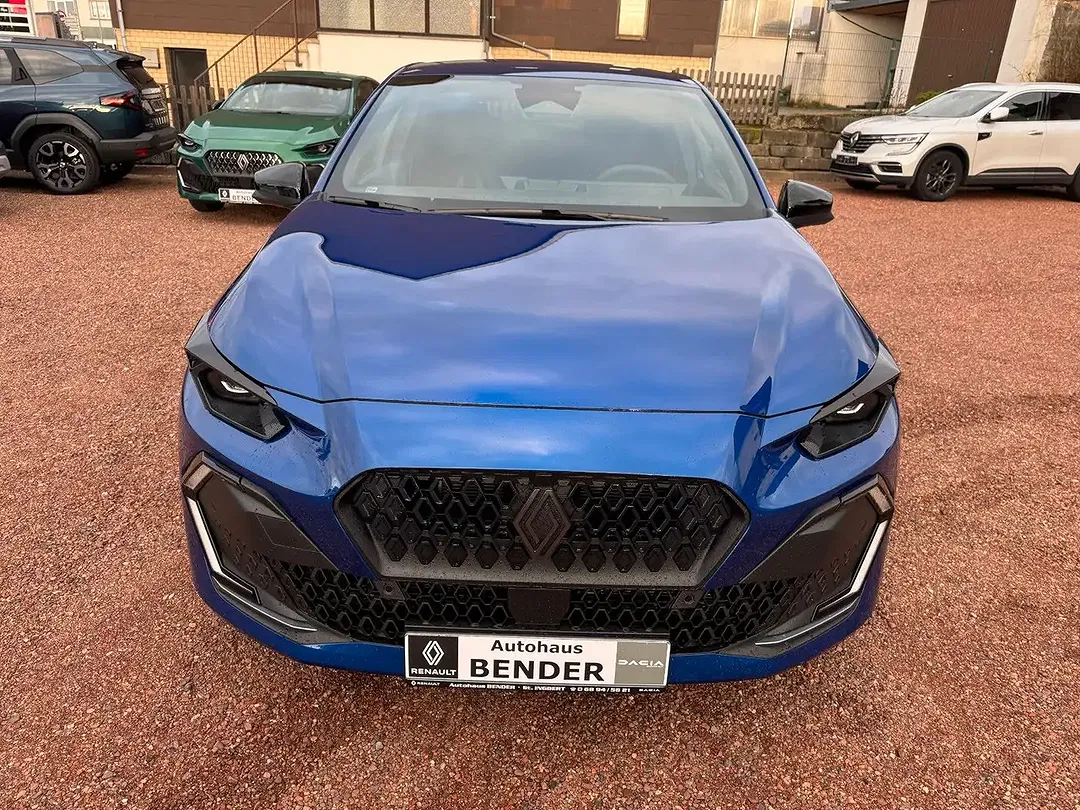 Renault Clio - Thumbnail 3