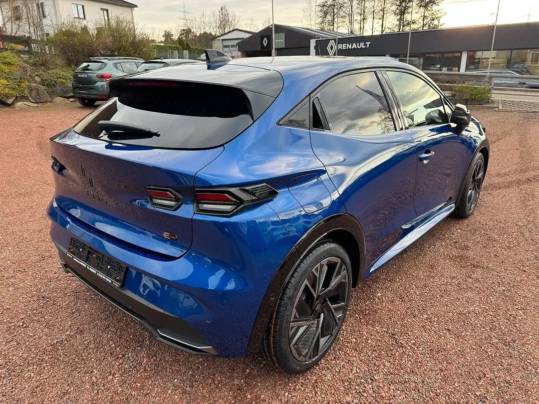 Renault Clio - Thumbnail 9
