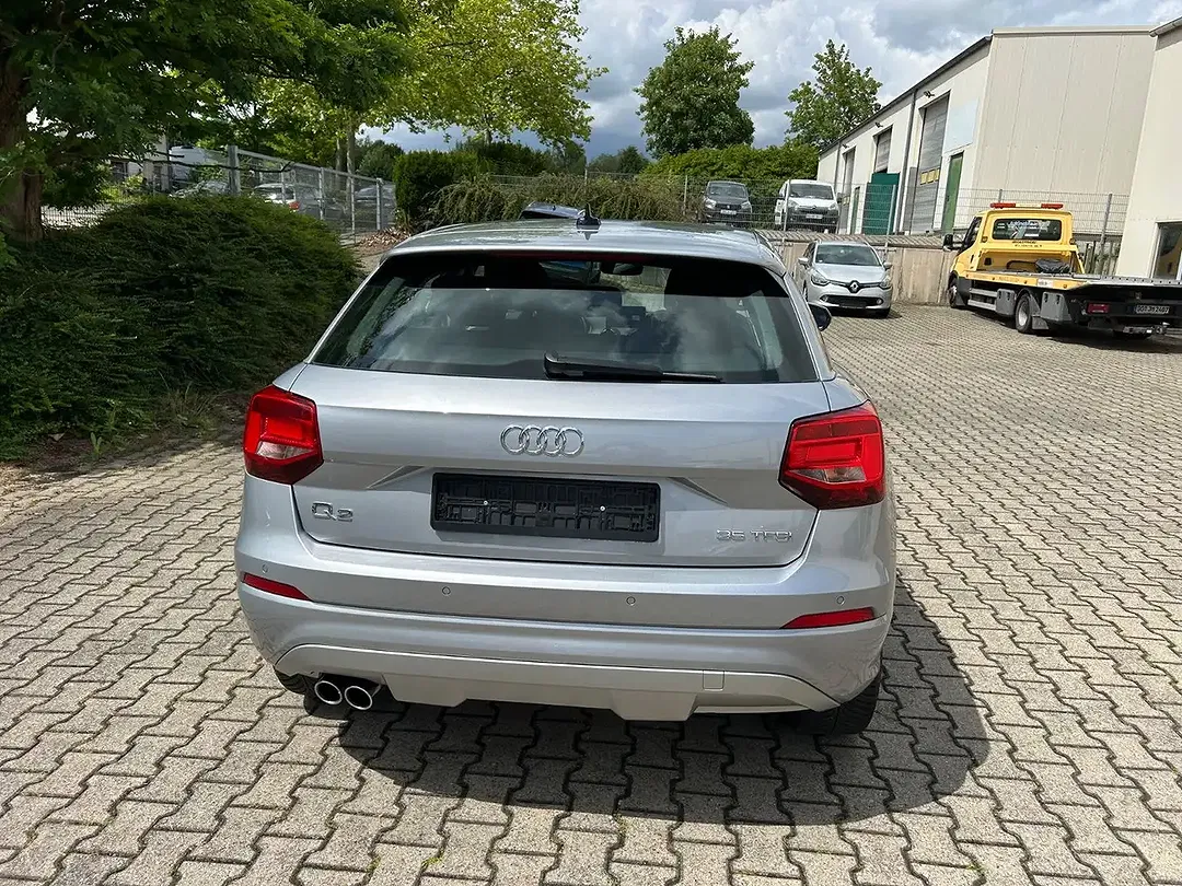 Audi Q2 - Thumbnail 6