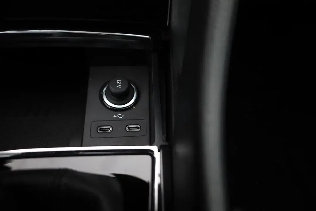Skoda Karoq - Thumbnail 12