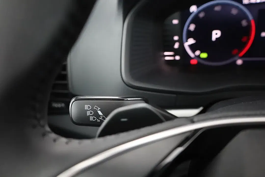 Skoda Karoq - Thumbnail 18