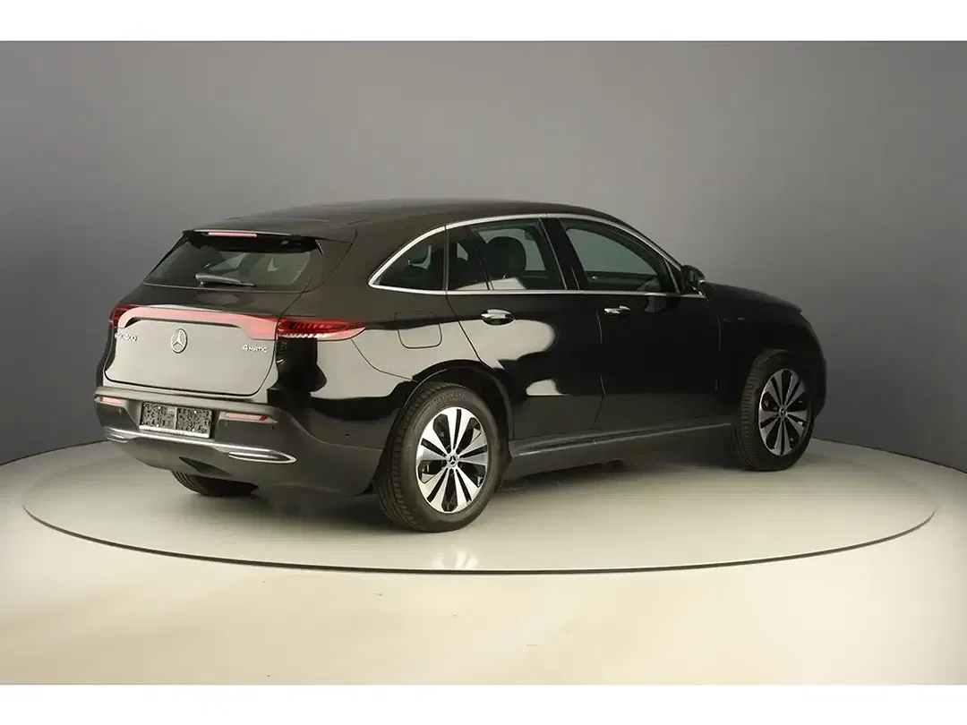 Mercedes-Benz EQC 400 - Thumbnail 5