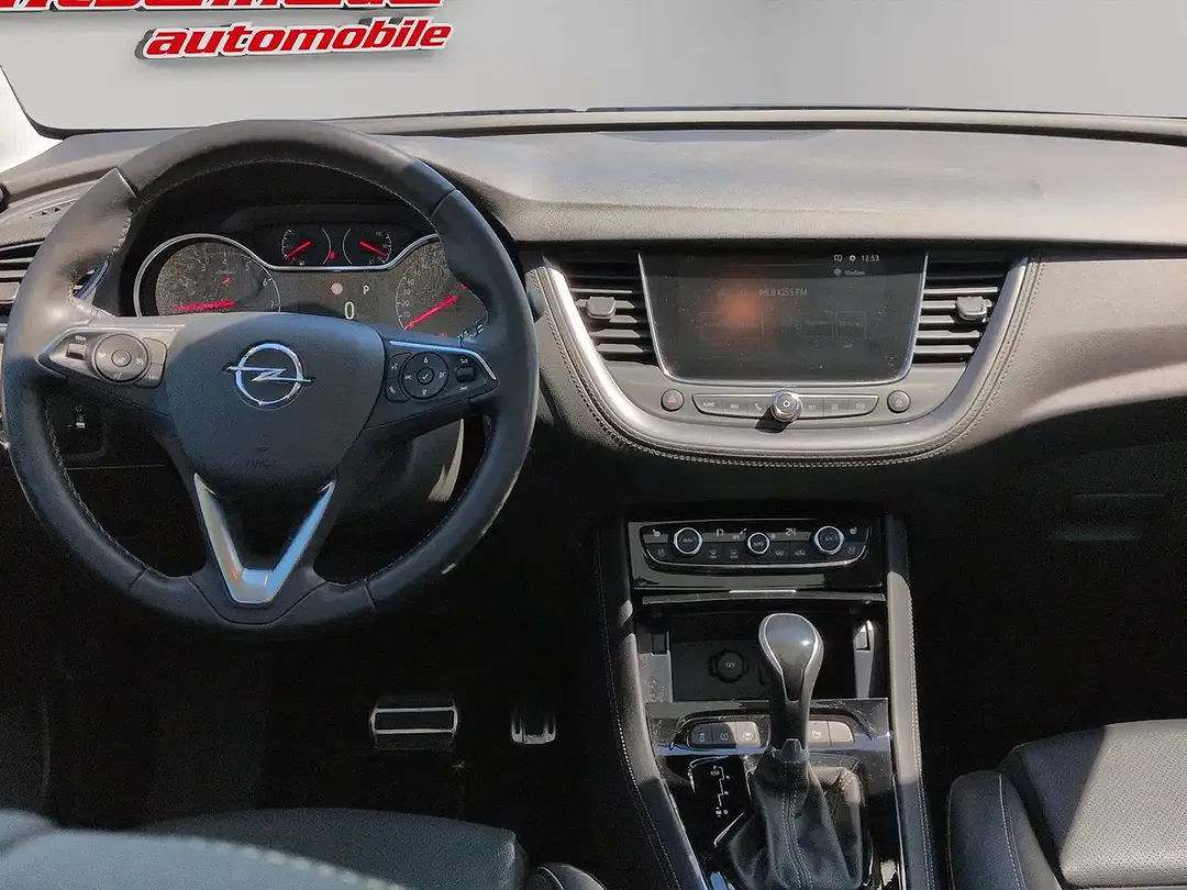 Opel Grandland - Thumbnail 10