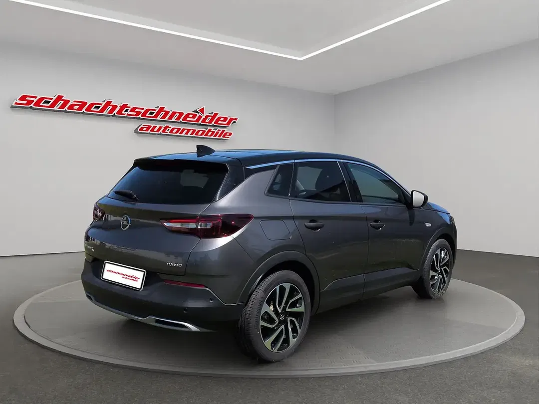 Opel Grandland - Thumbnail 3