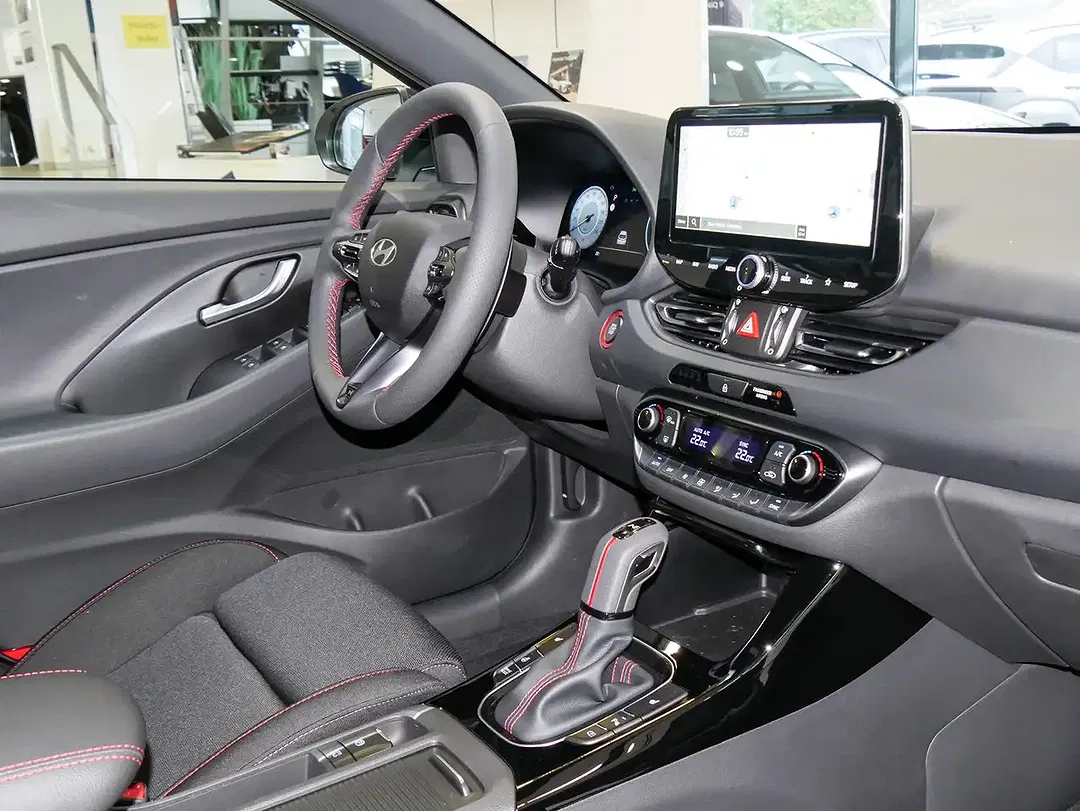 Hyundai i30 - Thumbnail 3