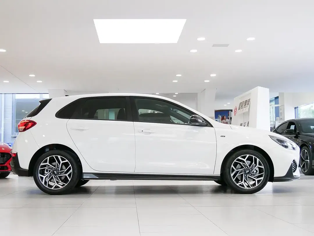 Hyundai i30 - Thumbnail 9