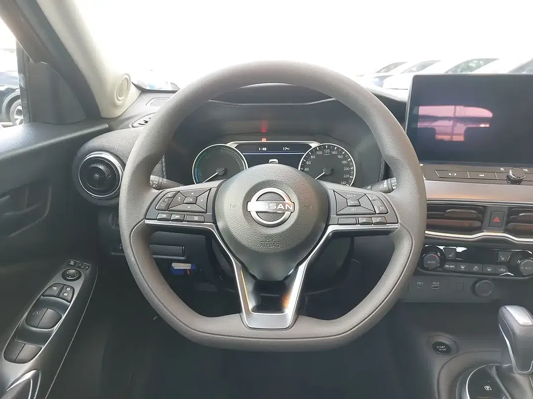 Nissan Juke - Thumbnail 12