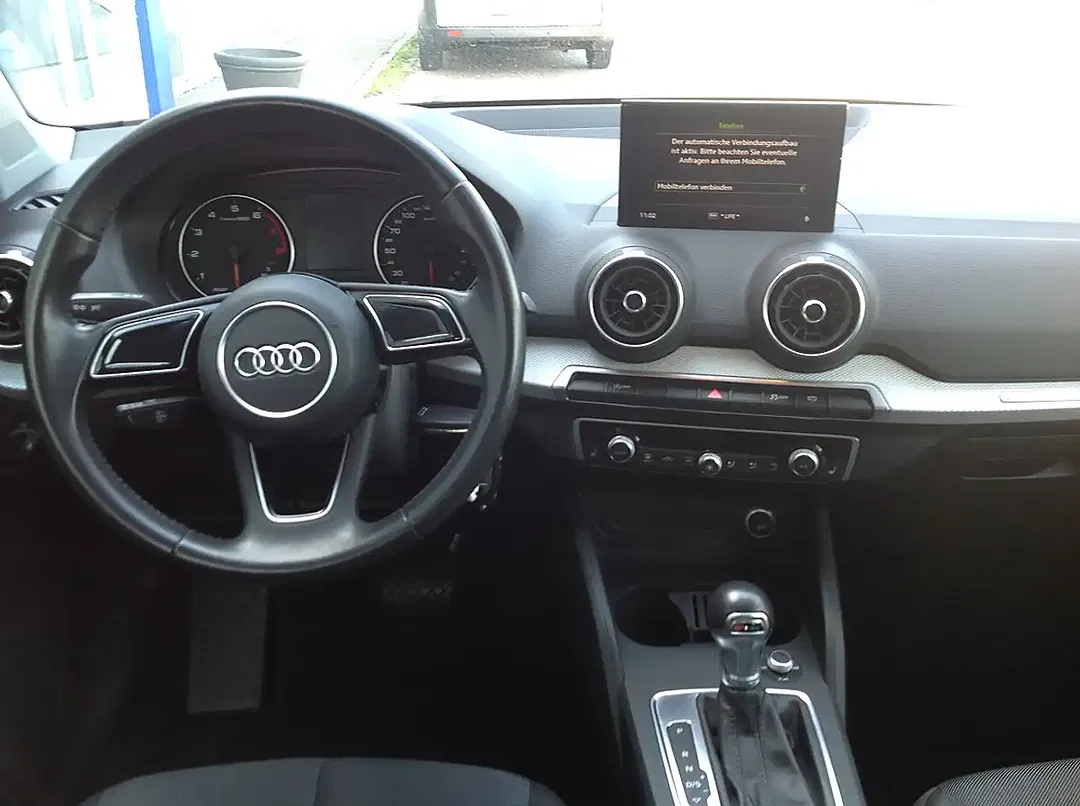 Audi Q2 - Thumbnail 11