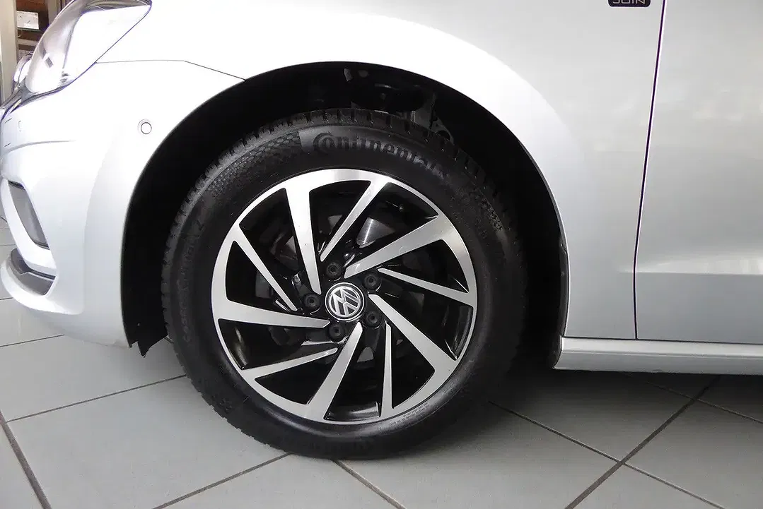 Volkswagen Golf Sportsvan - Thumbnail 15