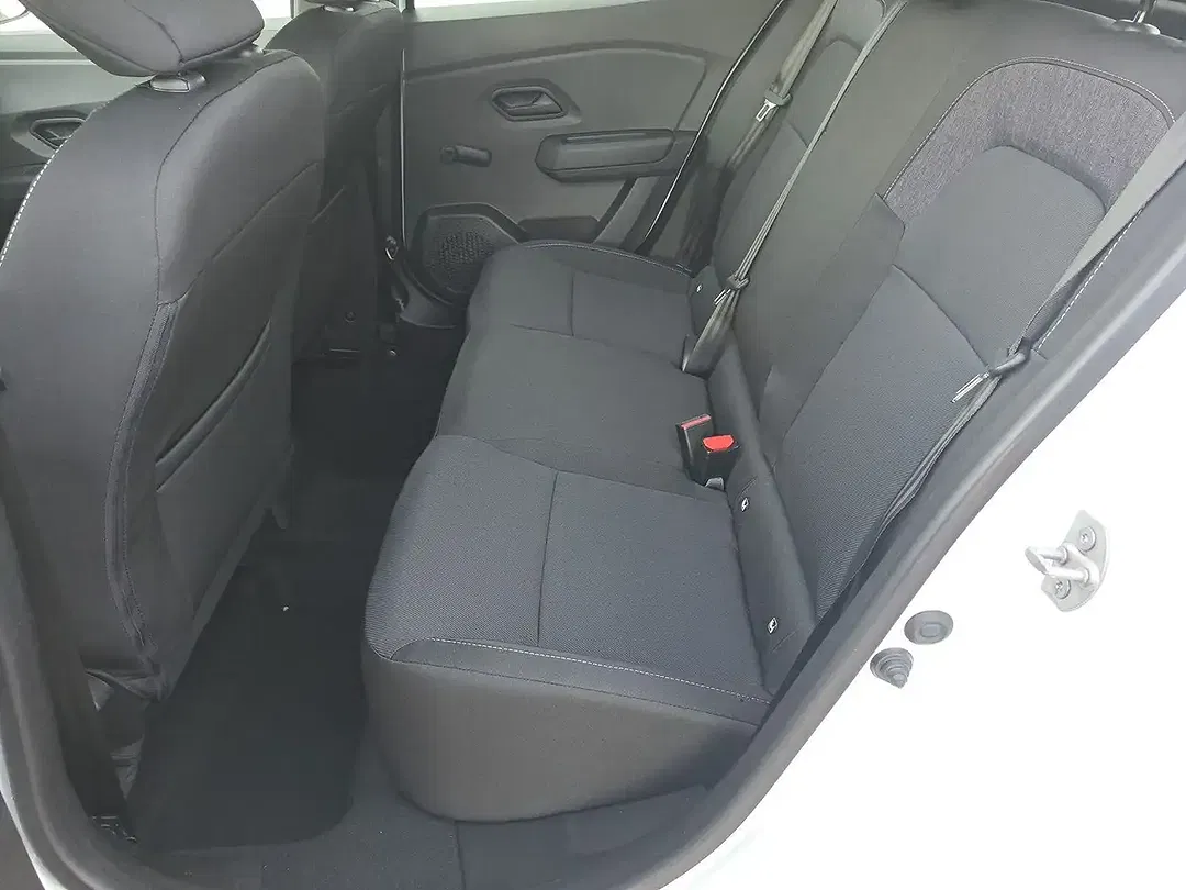 Dacia Sandero - Thumbnail 11