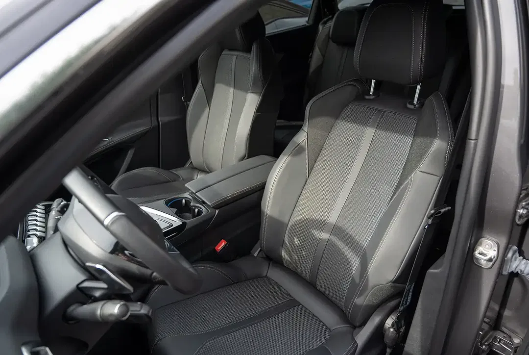 Peugeot 5008 - Thumbnail 7
