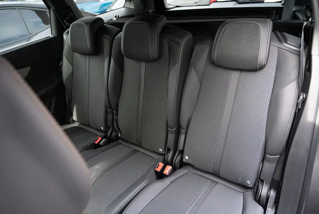 Peugeot 5008 - Thumbnail 8