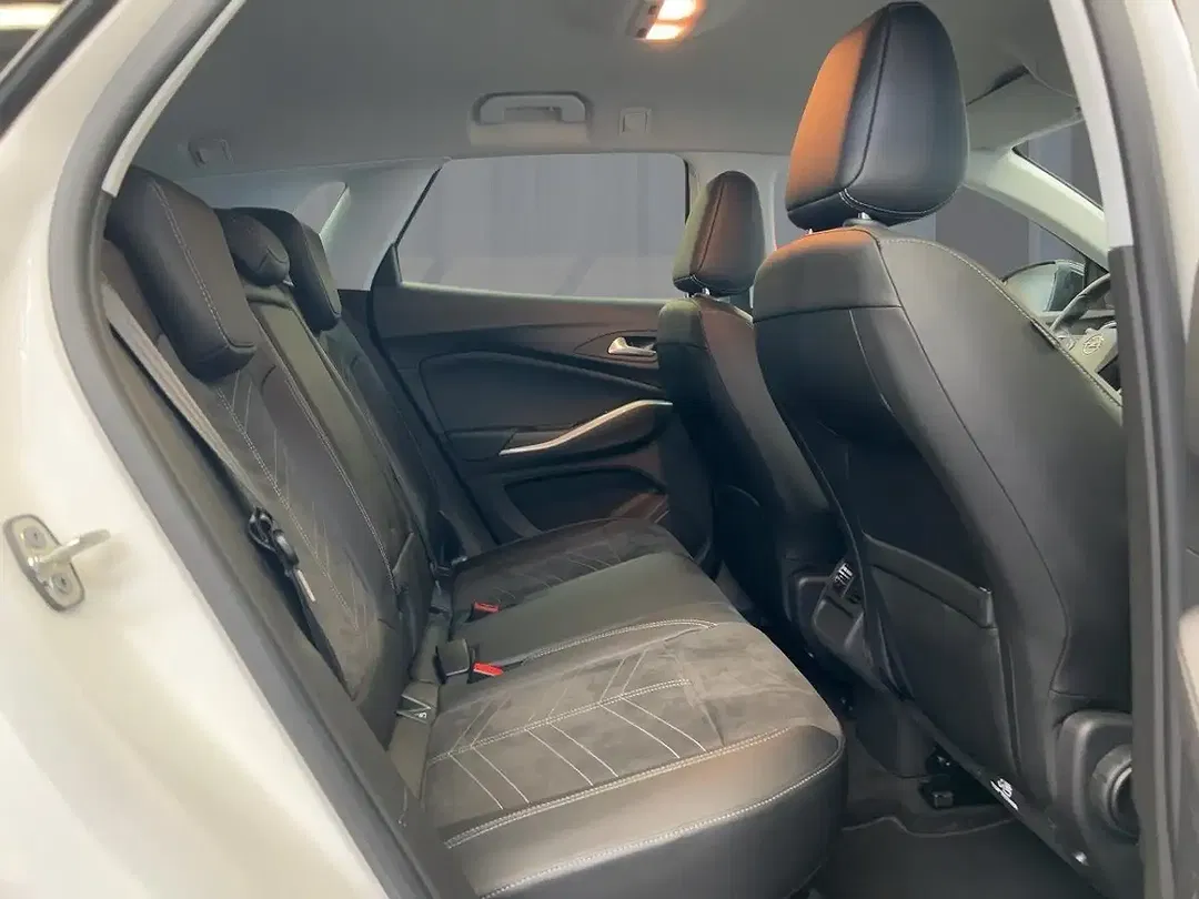 Opel Grandland X - Thumbnail 8