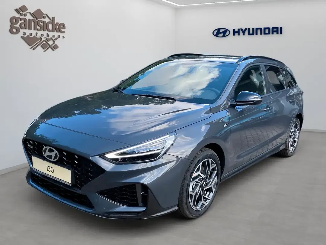Hyundai i30 - Thumbnail 1