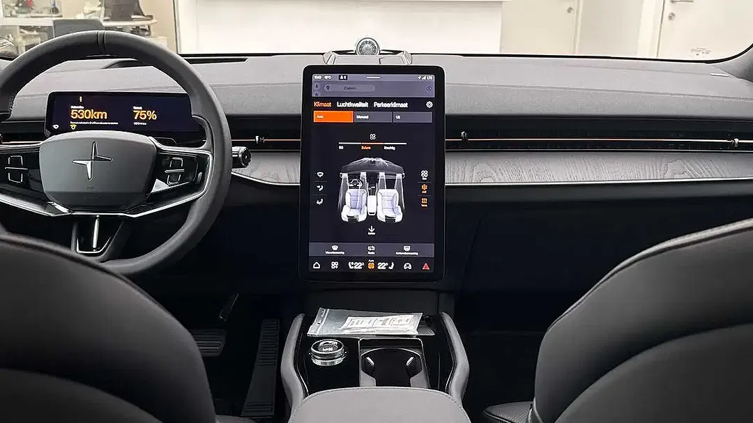 Polestar 3 - Thumbnail 11