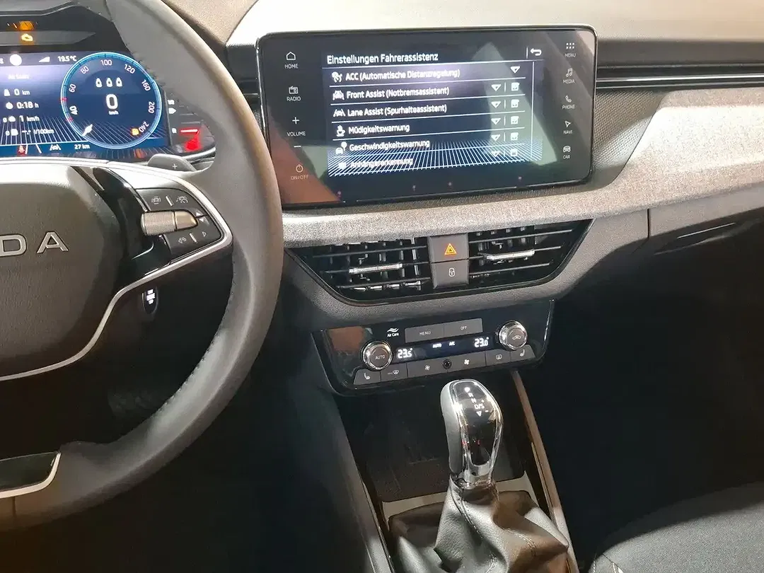 Skoda Scala - Thumbnail 13