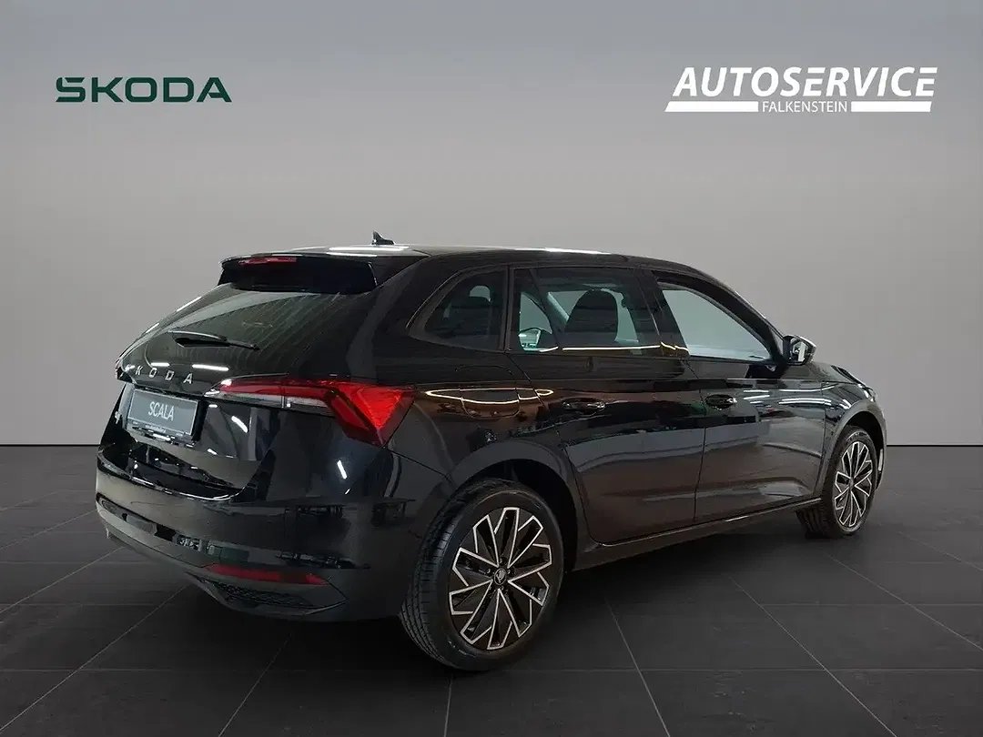 Skoda Scala - Thumbnail 6