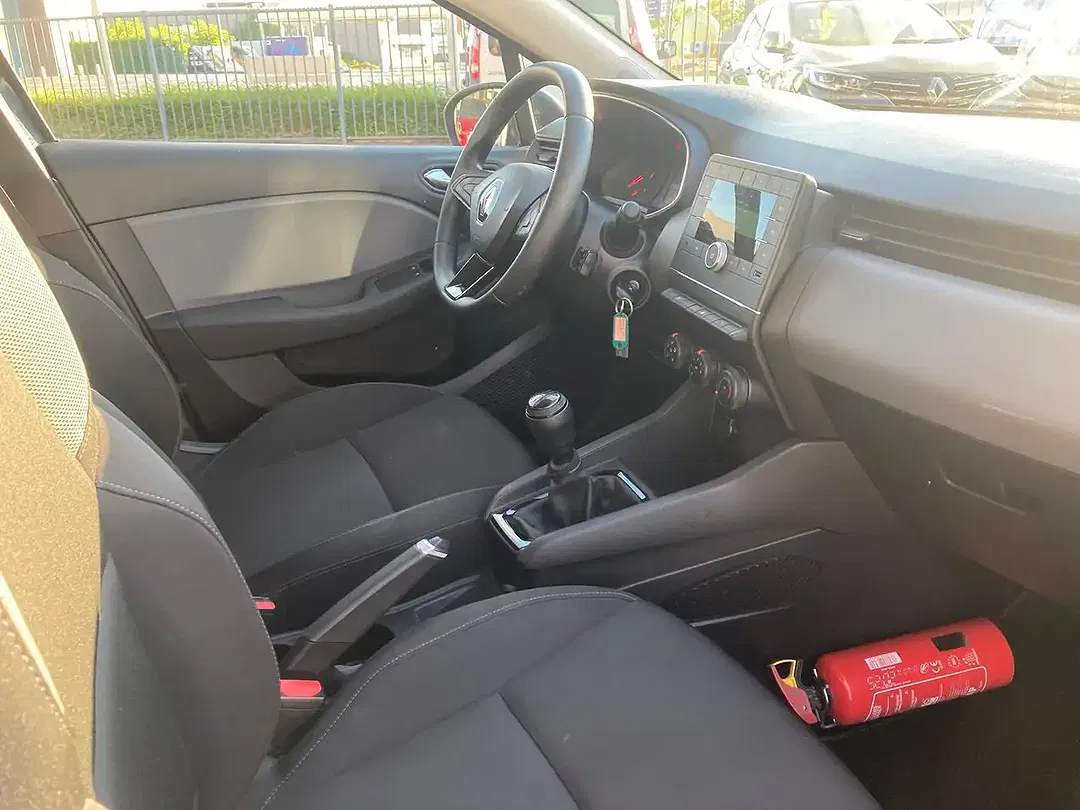 Renault Clio - Thumbnail 14