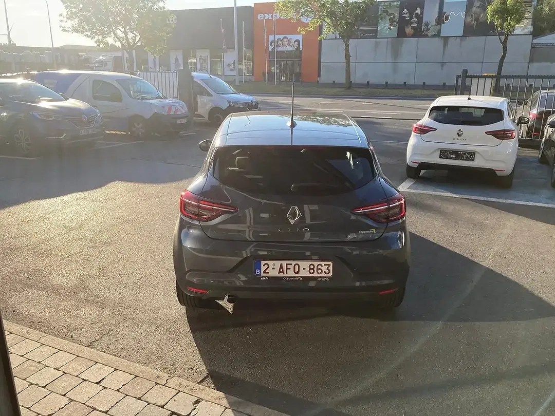 Renault Clio - Thumbnail 5