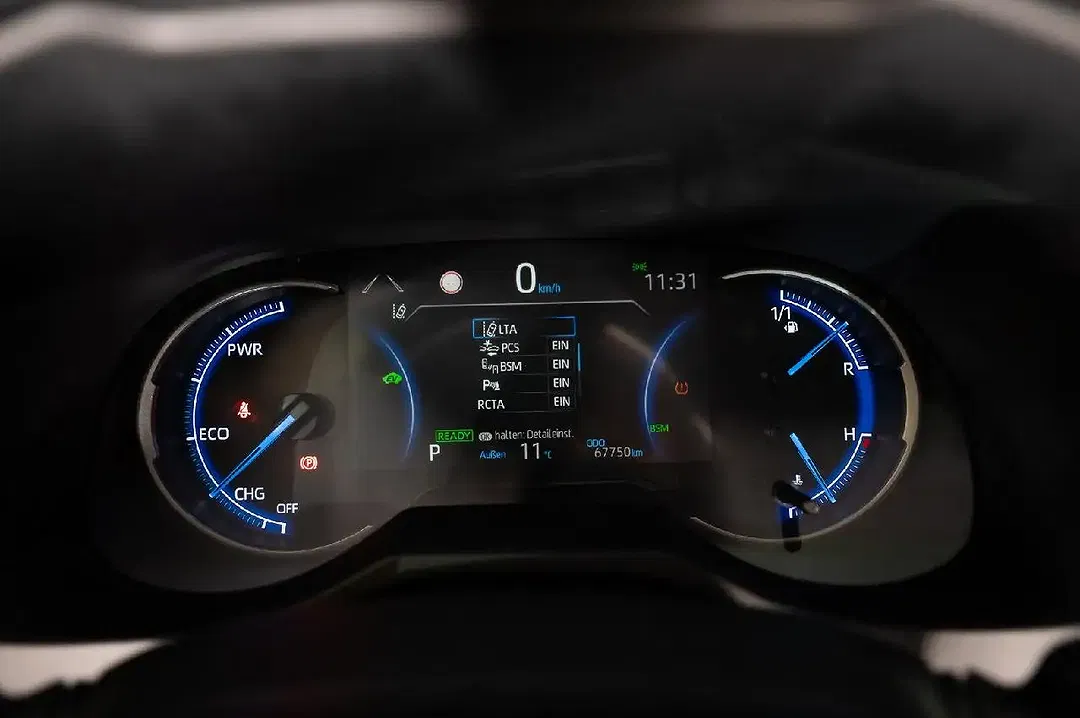 Toyota RAV 4 - Thumbnail 14