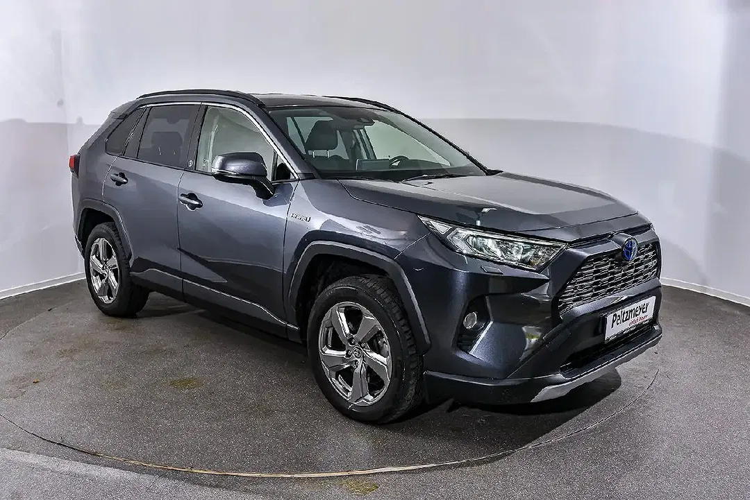 Toyota RAV 4 - Thumbnail 3
