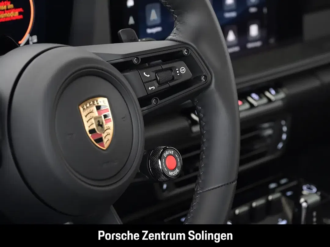 Porsche 992 - Thumbnail 12